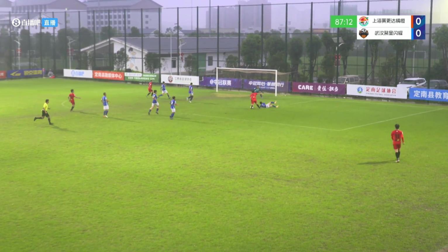 員工瘋狂助攻老板！58歲老板朱駿中冠替補(bǔ)完成絕殺