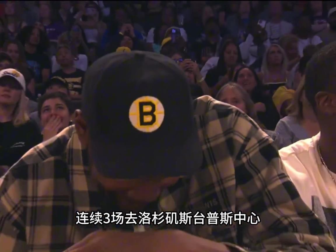 KD凡心大動(dòng)？連續(xù)三場(chǎng)盯梢火花隊(duì)皮衣布林克庫(kù)里‘準(zhǔn)妹夫’上線(xiàn)？